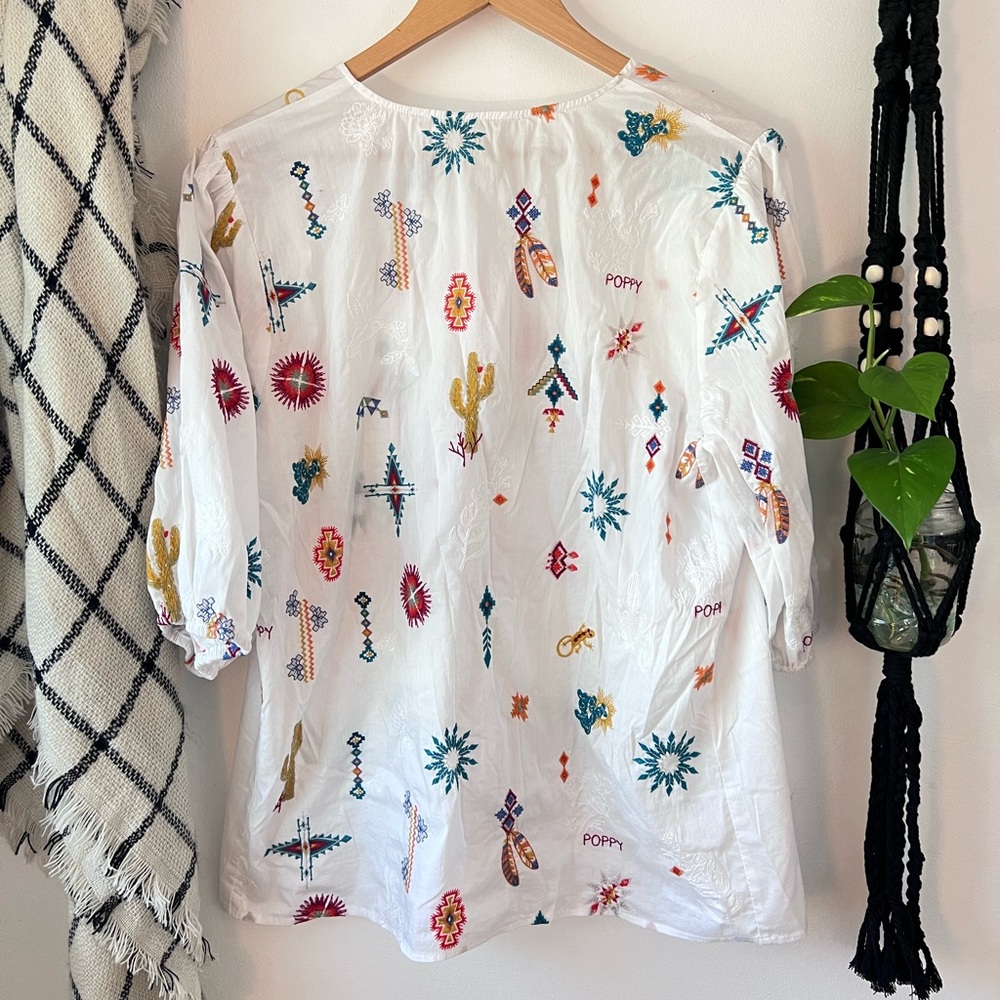 Johnny Was Louanne Embroidered Top - Picture 2 of 4